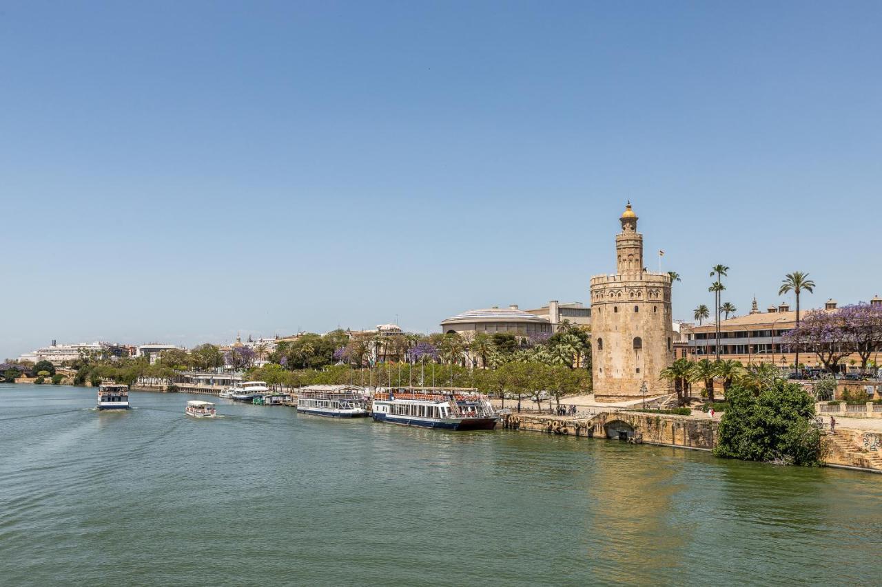 Waou Cosy I Sevilla Cathedral Exterior photo